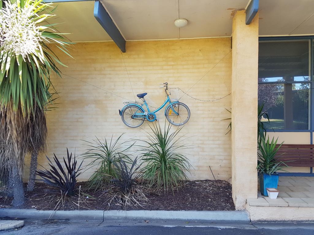 Motel Traralgon Kültér fotó