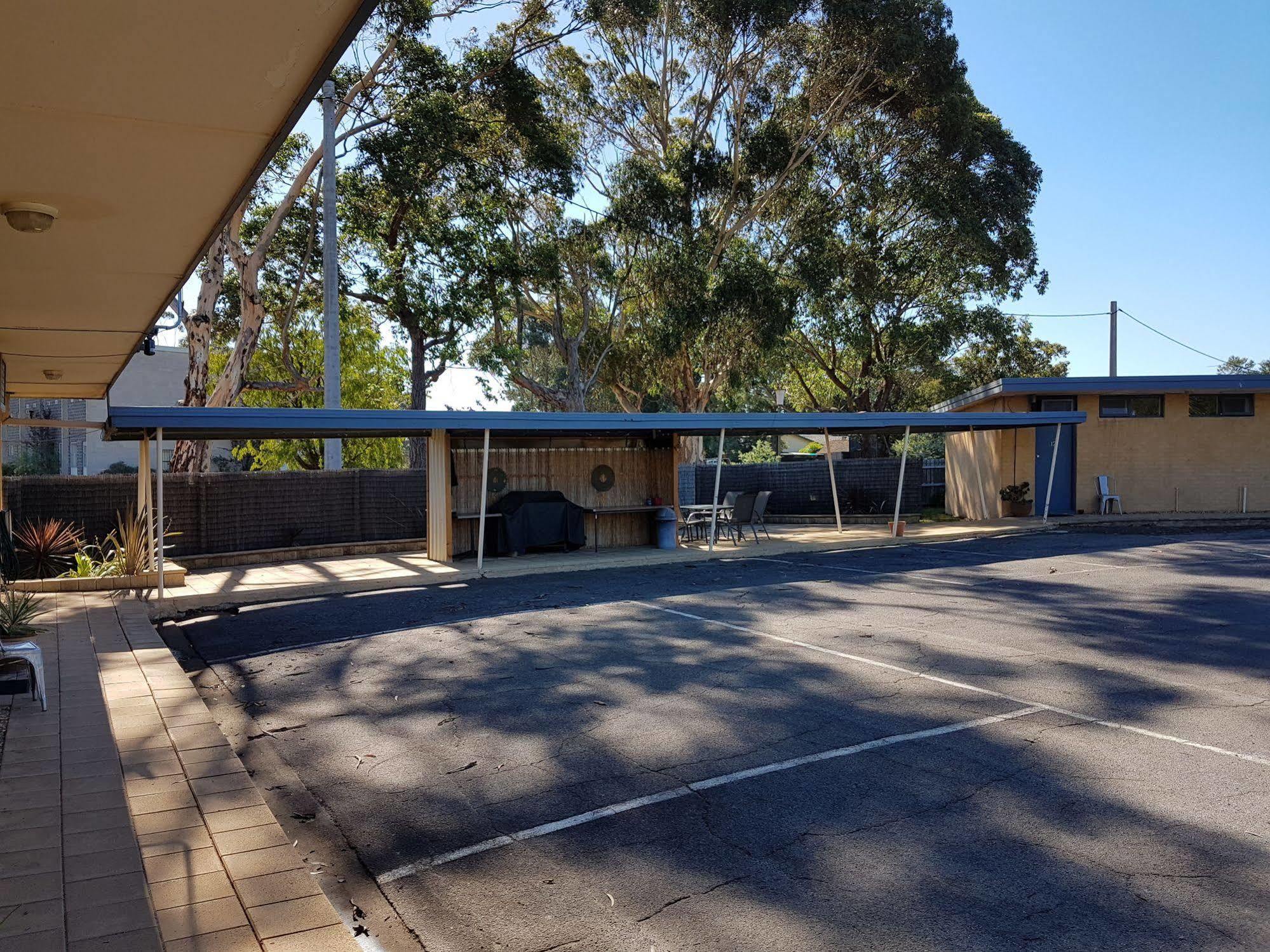 Motel Traralgon Kültér fotó